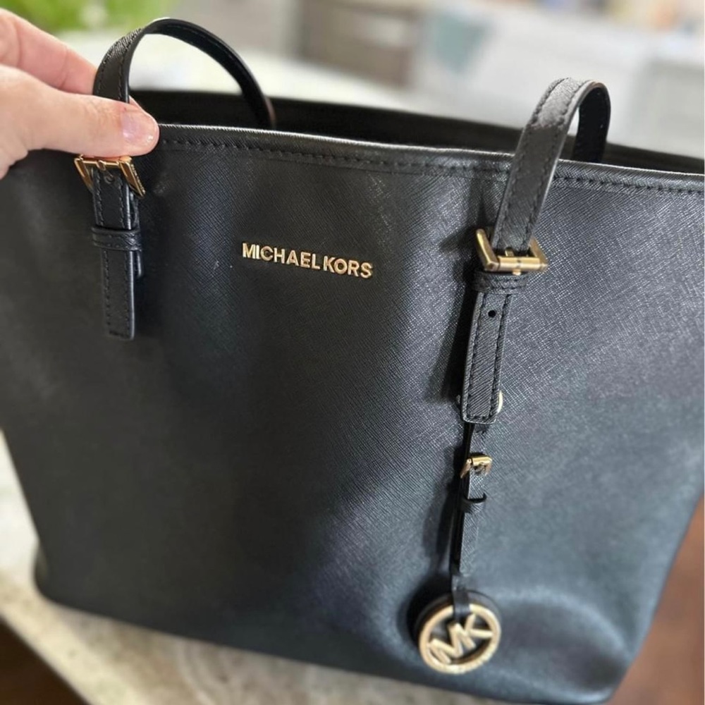 Michael Kors tote